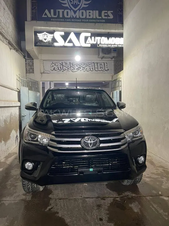 Toyota Hilux 2019 for Sale in Karachi Image-1