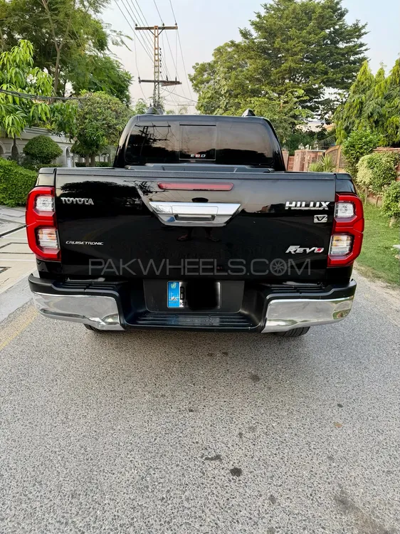Toyota Hilux 2021 for Sale in Lahore Toyota Hilux 2021 for Sale in Lahore Image-6