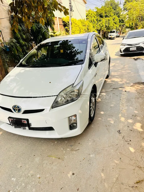 ٹویوٹا پریوس 2010 for Sale in لاہور ٹویوٹا پریوس 2010 for Sale in لاہور Image-3