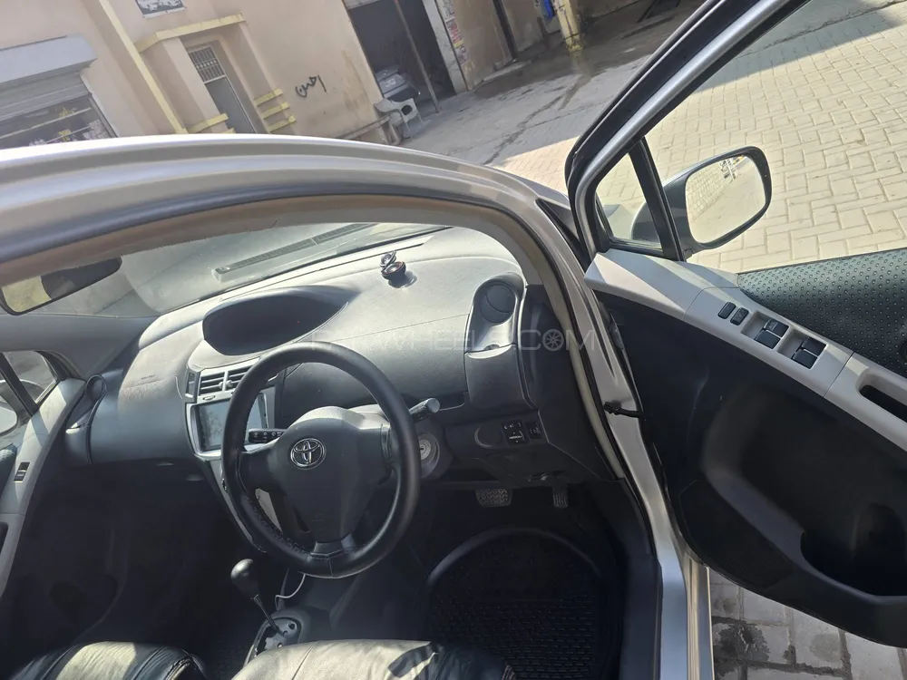 Toyota Vitz 2007 for Sale in Gujrat Toyota Vitz 2007 for Sale in Gujrat Image-11