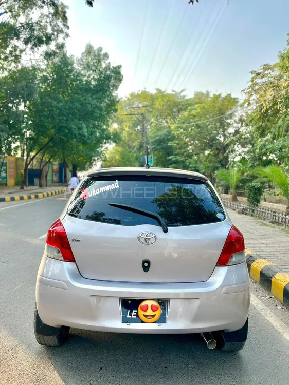 Toyota Vitz 2009 for Sale in Jhang Toyota Vitz 2009 for Sale in Jhang Image-2
