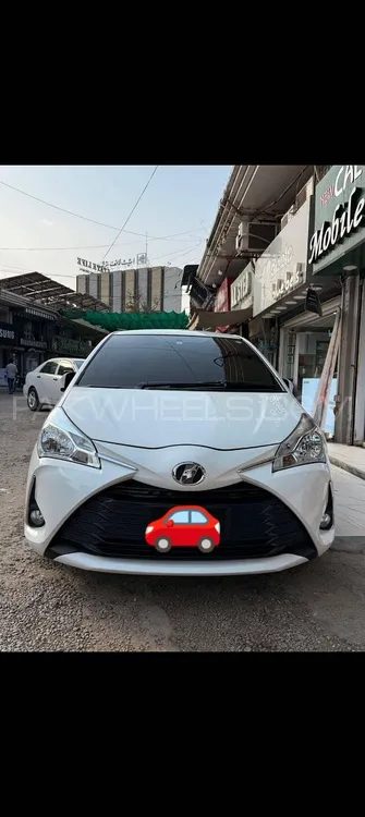 Toyota Vitz 2018 for Sale in Peshawar Image-1