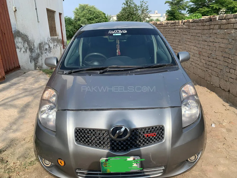 Toyota Vitz 2007 for Sale in Dera ismail khan Toyota Vitz 2007 for Sale in Dera ismail khan Image-6