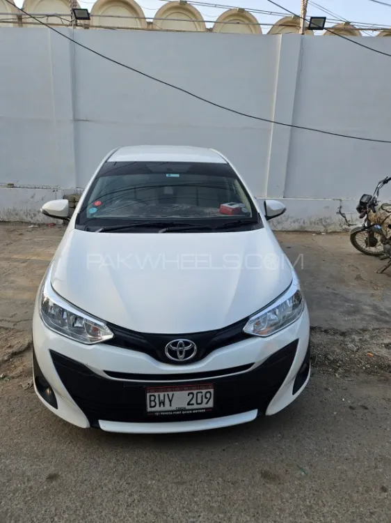 Toyota Yaris Sedan 2022 for Sale in Karachi Image-1