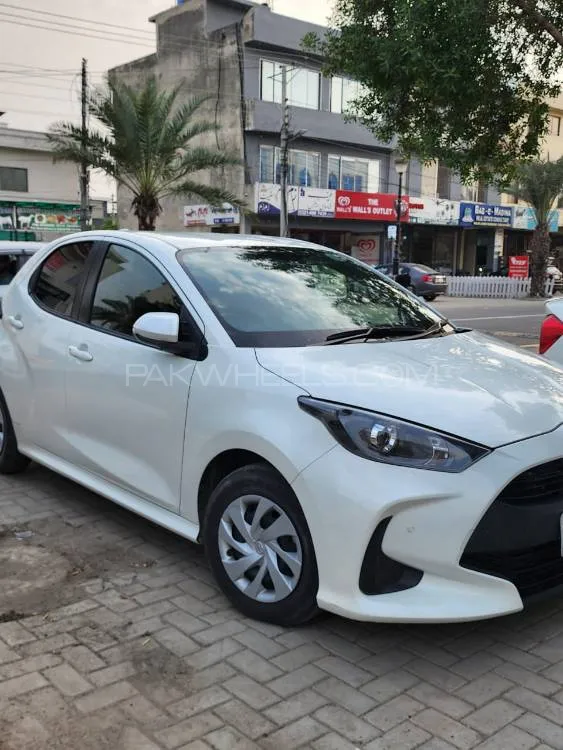 Toyota Yaris Hatchback 2021 for Sale in Lahore Toyota Yaris Hatchback 2021 for Sale in Lahore Image-4