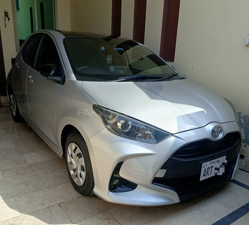Toyota Yaris Hatchback 2021 for Sale in Sialkot Toyota Yaris Hatchback 2021 for Sale in Sialkot Image-1