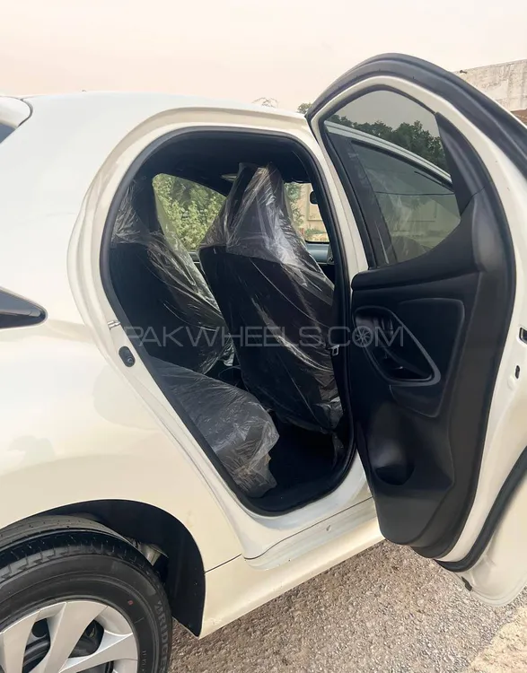 ٹویوٹا یارس ہیچ بیک 2020 for Sale in کراچی ٹویوٹا یارس ہیچ بیک 2020 for Sale in کراچی Image-9