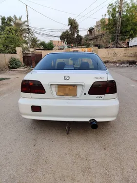 Honda Civic EXi 2000
