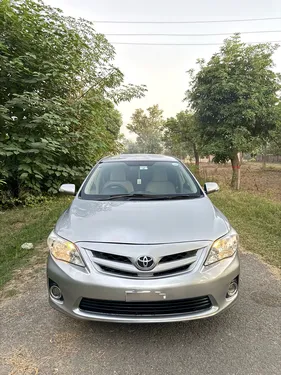Toyota Corolla GLi Automatic 1.6 VVTi 2013