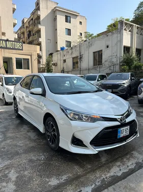Toyota Corolla Altis X Automatic 1.6 2025 for Sale Toyota Corolla Altis X Automatic 1.6 2025 for Sale