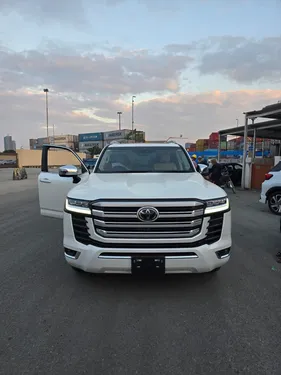 Toyota Land Cruiser ZX Gasoline 3.5L 2023