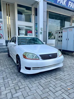 Toyota Mark II Grande 2.0 2004