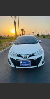 Toyota Yaris Sedan ATIV CVT 1.3 2023