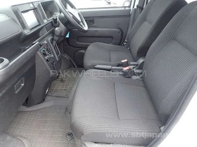 Daihatsu Hijet 2020 for Sale in Karachi Daihatsu Hijet 2020 for Sale in Karachi Image-13