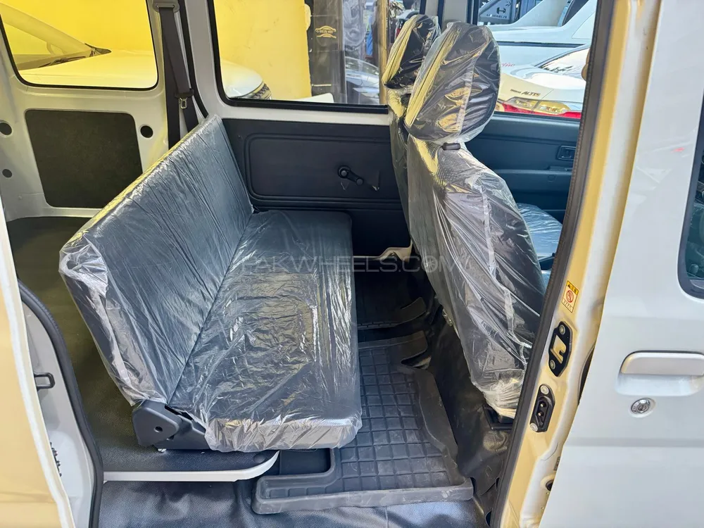 Daihatsu Hijet 2020 for Sale in Karachi Daihatsu Hijet 2020 for Sale in Karachi Image-10