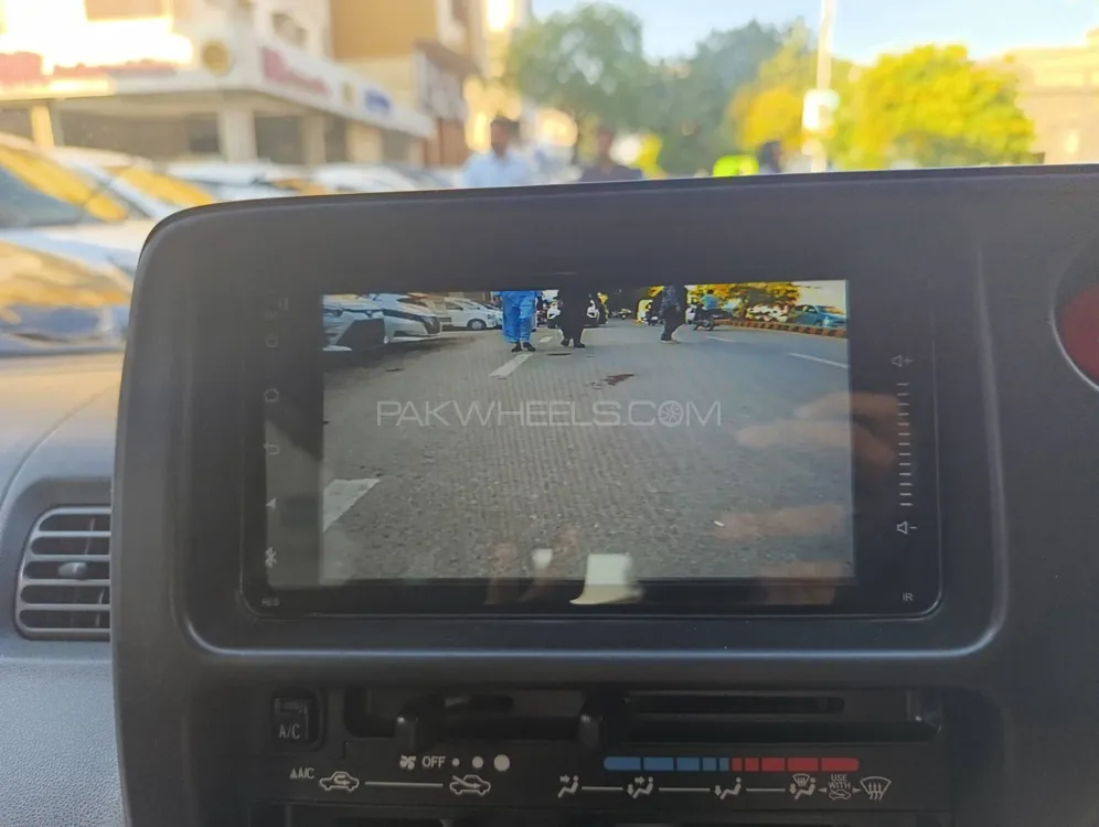 Daihatsu Hijet 2017 for Sale in Karachi Daihatsu Hijet 2017 for Sale in Karachi Image-13