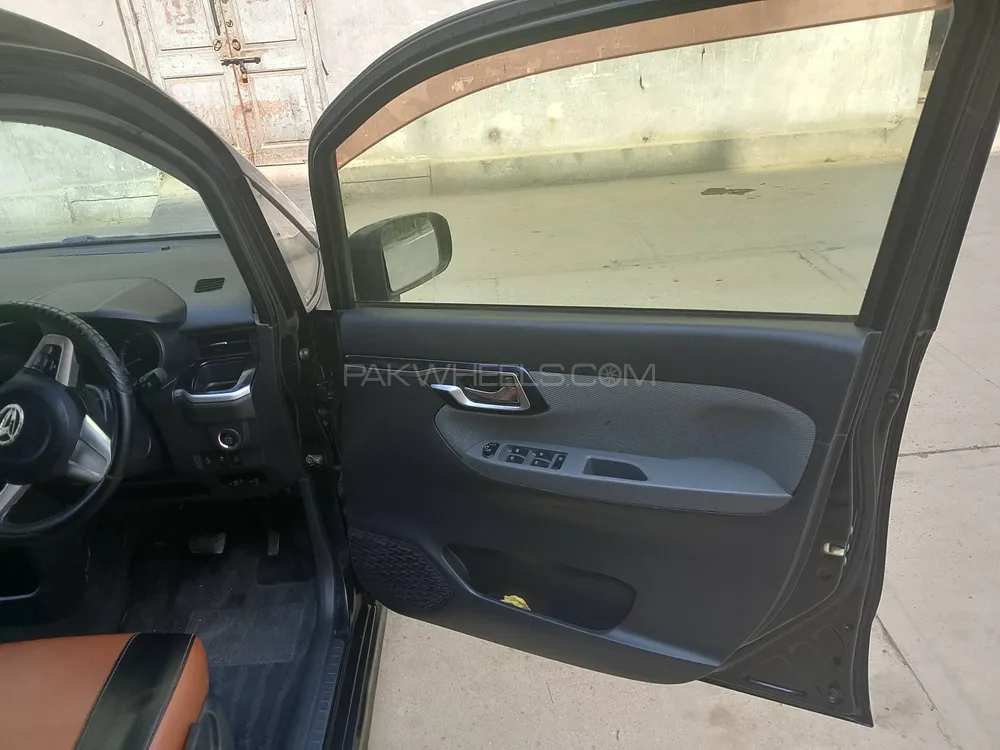 Daihatsu Move Latte 2018 for Sale in Karachi Daihatsu Move Latte 2018 for Sale in Karachi Image-9