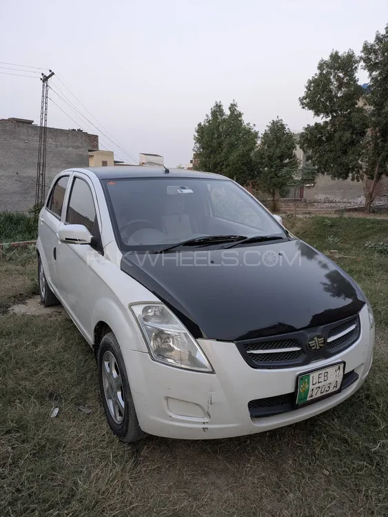 FAW V2 2017 for Sale in Lahore FAW V2 2017 for Sale in Lahore Image-4