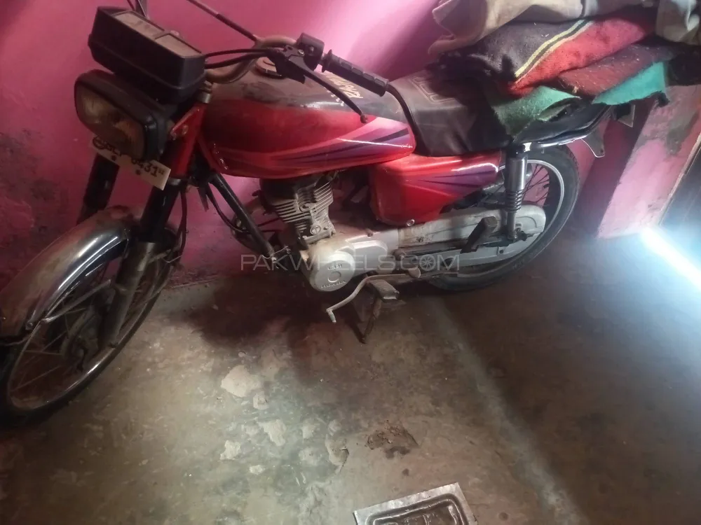 Honda CG 125 2012 for Sale Honda CG 125 2012 for Sale Image-5