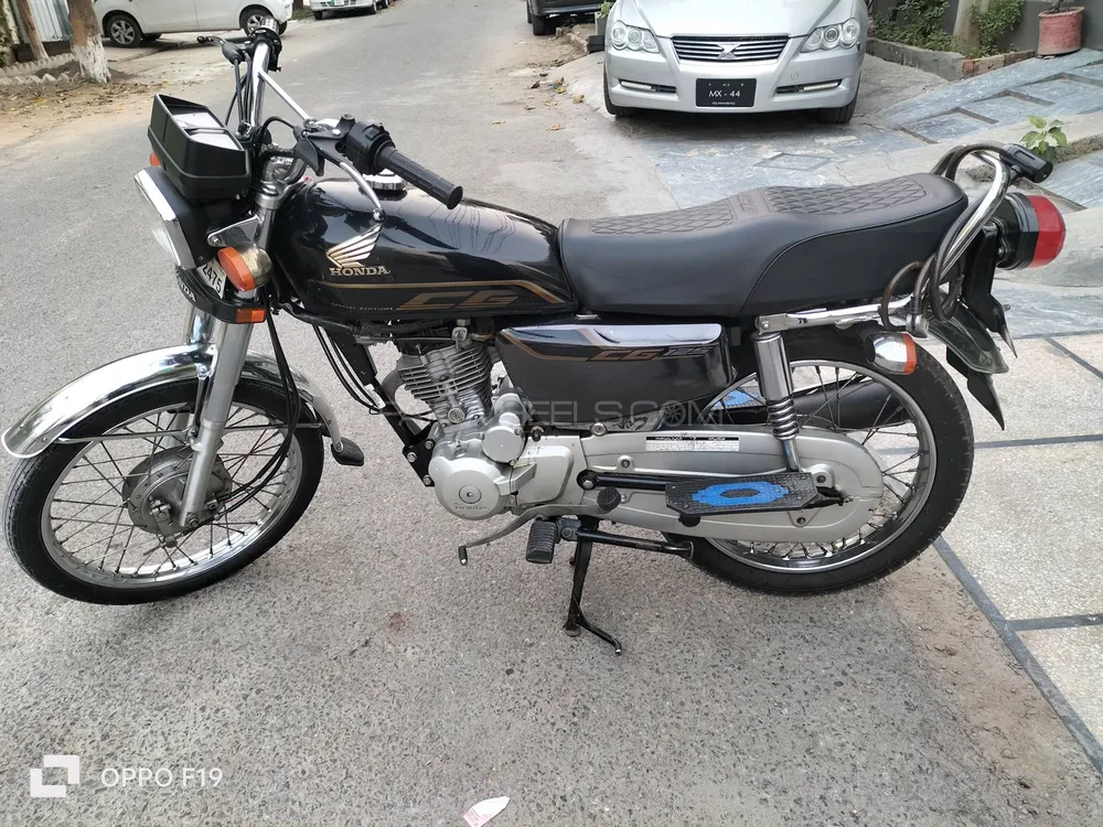 ہونڈا CG 125 Special Edition 2022 for Sale ہونڈا CG 125 Special Edition 2022 for Sale Image-11