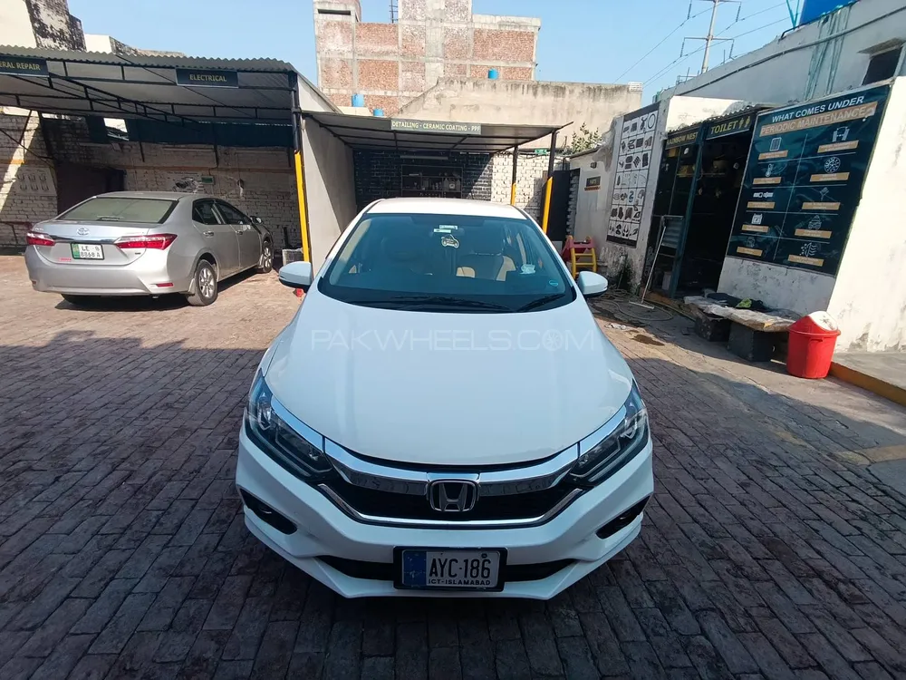 Honda City 2022 for Sale in Lahore Image-1