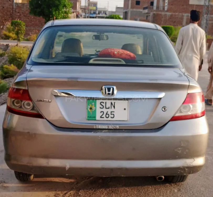 ہونڈا سٹی 2005 for Sale in ملتان ہونڈا سٹی 2005 for Sale in ملتان Image-8