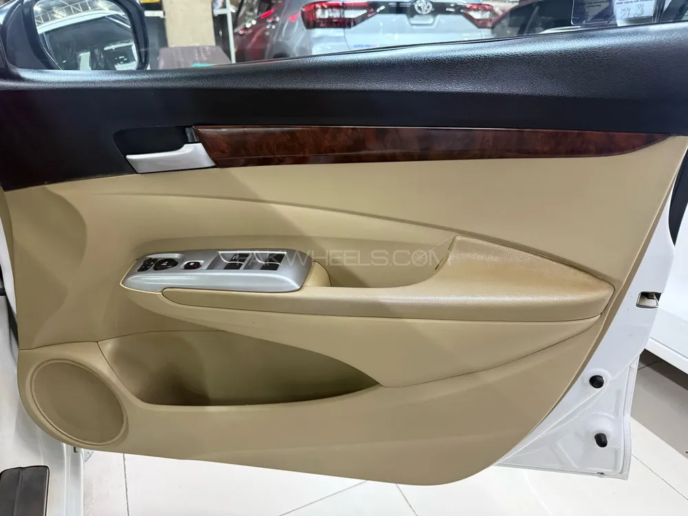 Honda City 2020 for Sale in Peshawar Honda City 2020 for Sale in Peshawar Image-14