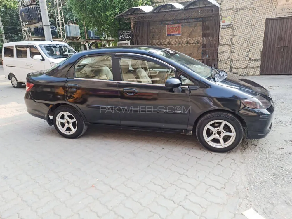 ہونڈا سٹی 2005 for Sale in سیالکوٹ ہونڈا سٹی 2005 for Sale in سیالکوٹ Image-2