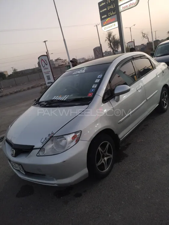 ہونڈا سٹی 2005 for Sale in ملتان ہونڈا سٹی 2005 for Sale in ملتان Image-2