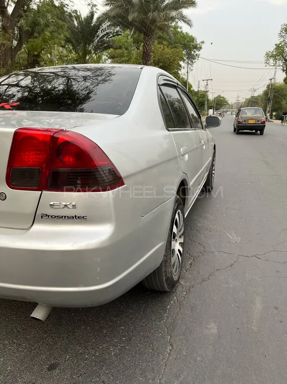 Honda Civic 2004 for Sale in Multan Honda Civic 2004 for Sale in Multan Image-3