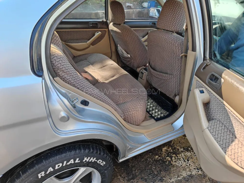 Honda Civic 2005 for Sale in Islamabad Honda Civic 2005 for Sale in Islamabad Image-4