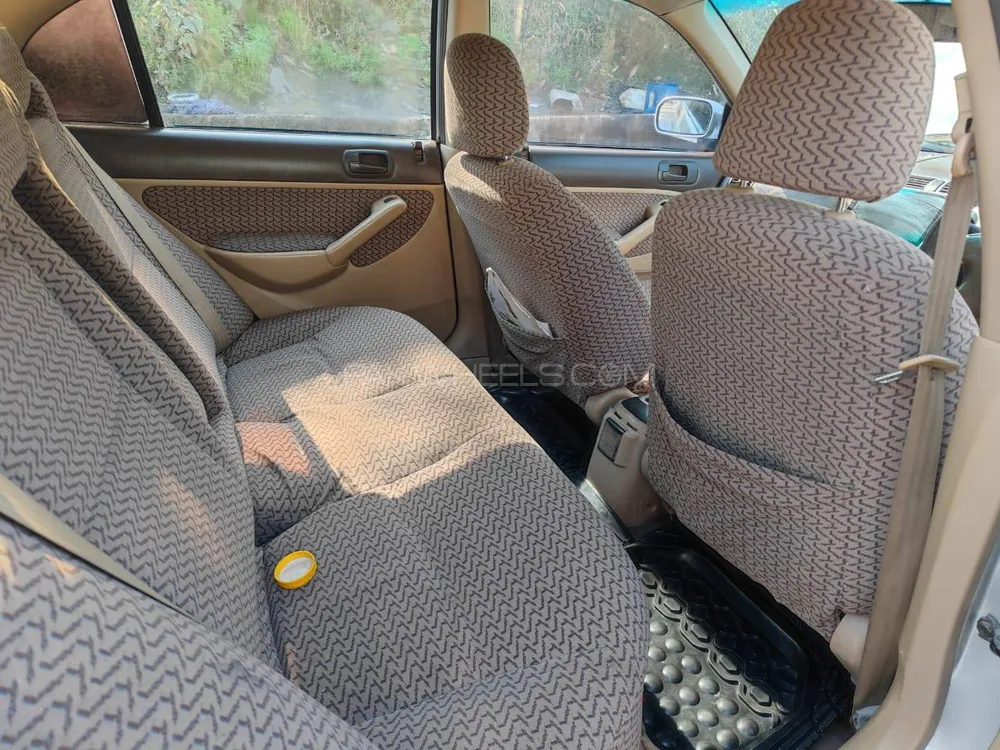 Honda Civic 2005 for Sale in Islamabad Honda Civic 2005 for Sale in Islamabad Image-2