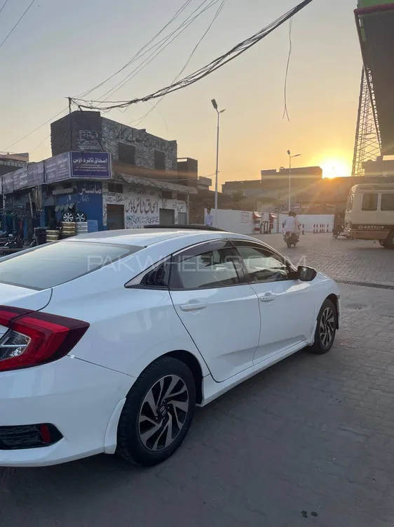 ہونڈا سوک 2017 for Sale in گجرانوالہ ہونڈا سوک 2017 for Sale in گجرانوالہ Image-14