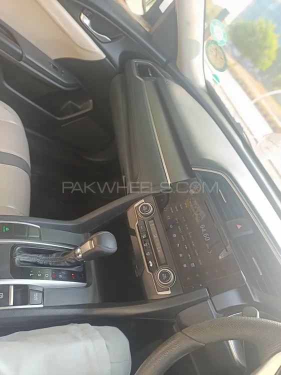 Honda Civic 2017 for Sale in Islamabad Honda Civic 2017 for Sale in Islamabad Image-15