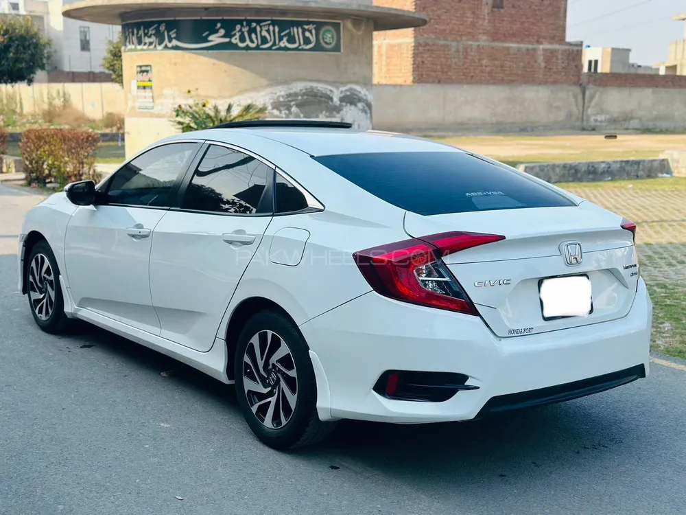 ہونڈا سوک 2017 for Sale in فیصل آباد ہونڈا سوک 2017 for Sale in فیصل آباد Image-5