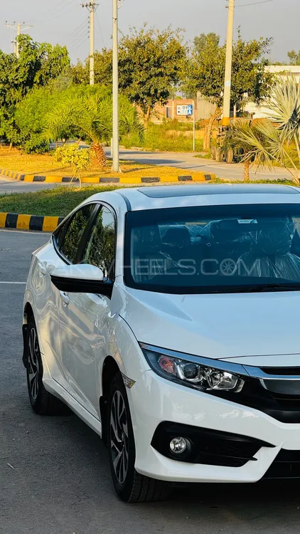 Honda Civic 2017 for Sale in Sargodha Honda Civic 2017 for Sale in Sargodha Image-3