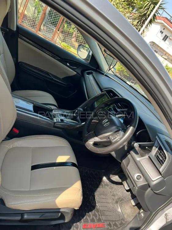 Honda Civic 2018 for Sale in Islamabad Honda Civic 2018 for Sale in Islamabad Image-15