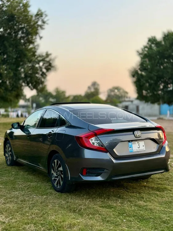 Honda Civic 2018 for Sale in Islamabad Honda Civic 2018 for Sale in Islamabad Image-6