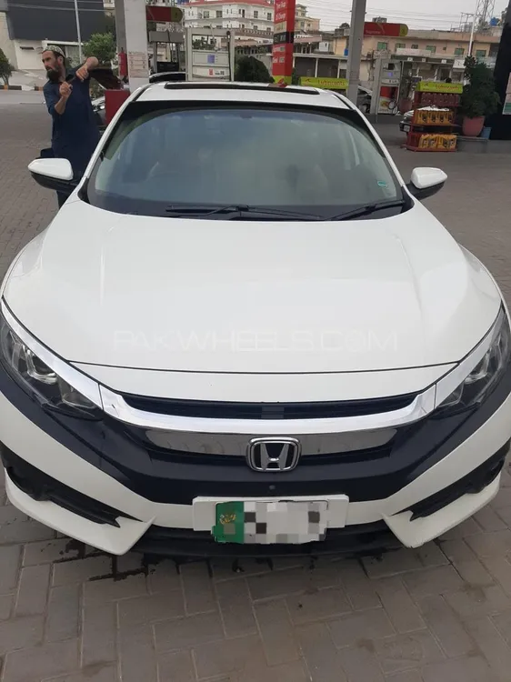 Honda Civic 2018 for Sale in Islamabad Honda Civic 2018 for Sale in Islamabad Image-6