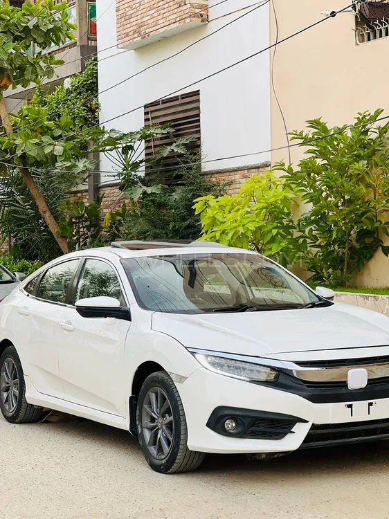 Honda Civic 2020 for Sale in Karachi Image-1