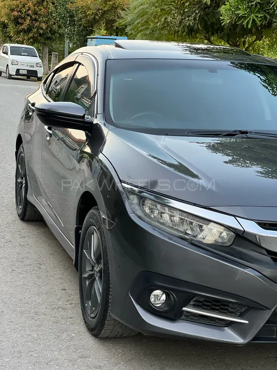 Honda Civic 2020 for Sale in Islamabad Honda Civic 2020 for Sale in Islamabad Image-3