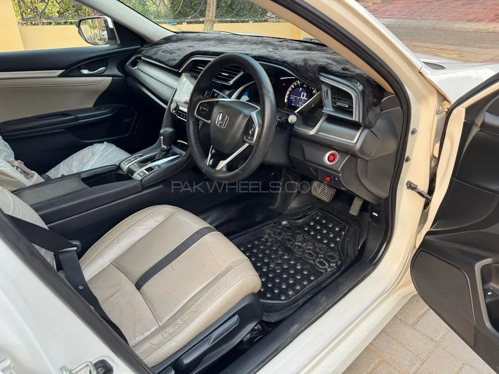 Honda Civic 2020 for Sale in Islamabad Honda Civic 2020 for Sale in Islamabad Image-7