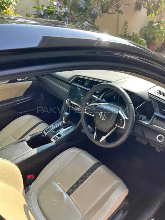 Honda Civic 2021 for Sale in Islamabad Honda Civic 2021 for Sale in Islamabad Image-3