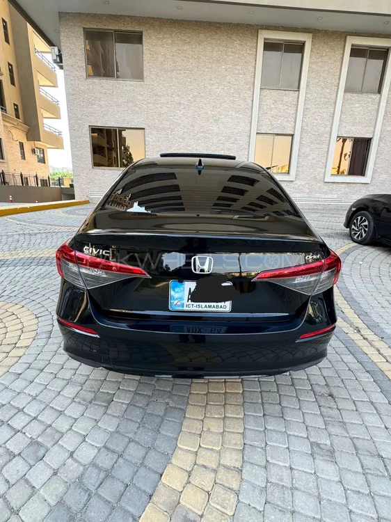 Honda Civic 2022 for Sale in Islamabad Honda Civic 2022 for Sale in Islamabad Image-2