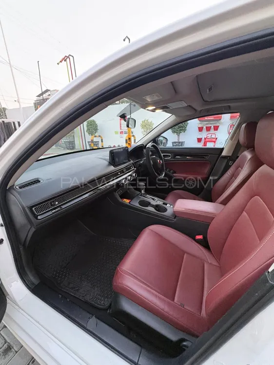 Honda Civic 2024 for Sale in Rawalpindi Honda Civic 2024 for Sale in Rawalpindi Image-5