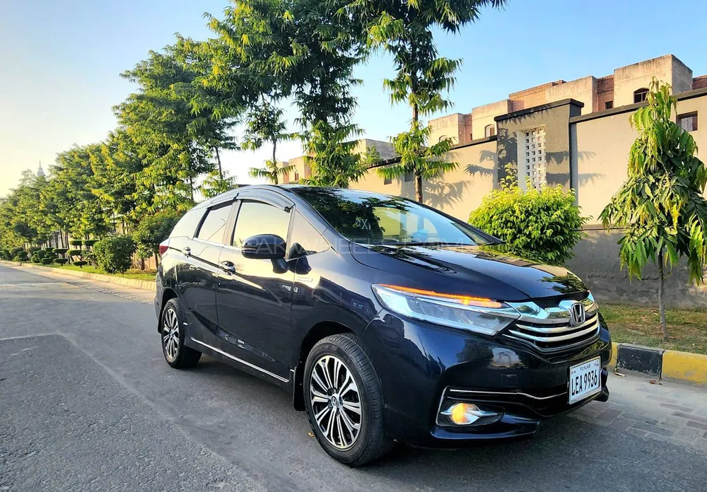 Honda Fit 2016 for Sale in Lahore Honda Fit 2016 for Sale in Lahore Image-4
