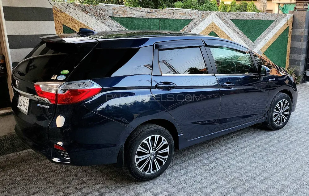Honda Fit 2016 for Sale in Lahore Honda Fit 2016 for Sale in Lahore Image-15