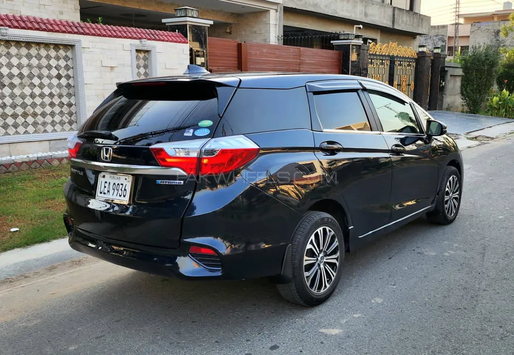 Honda Fit 2016 for Sale in Lahore Honda Fit 2016 for Sale in Lahore Image-18