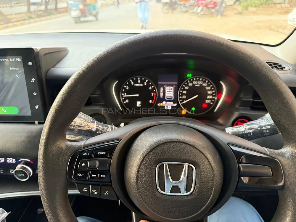 Honda HR-V 2023 for Sale in Hyderabad Honda HR-V 2023 for Sale in Hyderabad Image-9