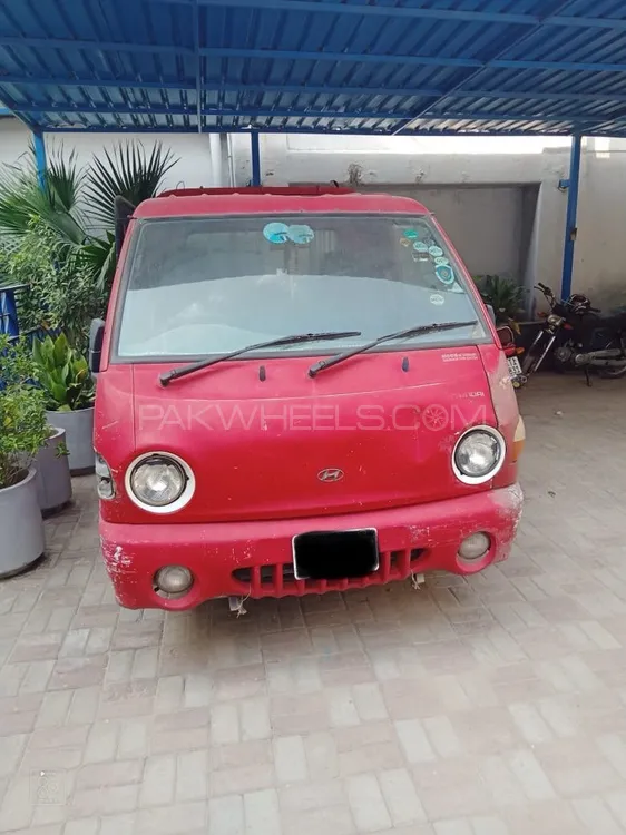 Hyundai Shehzore 2001 for Sale in Karachi Hyundai Shehzore 2001 for Sale in Karachi Image-1